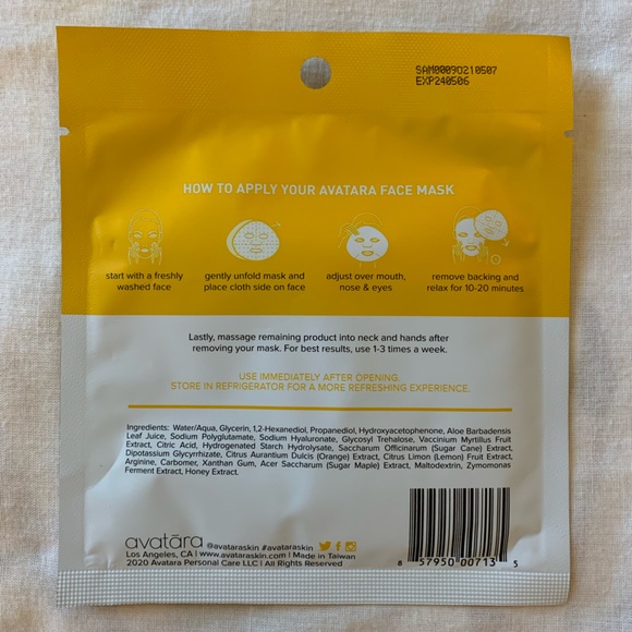 NIB - Bundle of 7 Masks ( 4 Face Masks + 1 Hand Mask + 1 Eye Mask) - Picture 13 of 15